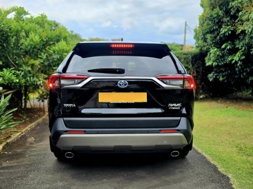 Toyota Rav4 in Mauritius