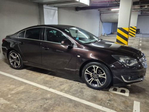 Opel Insignia in Mauritius