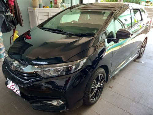 Pre-owned Honda Fit Shuttle for sale in 