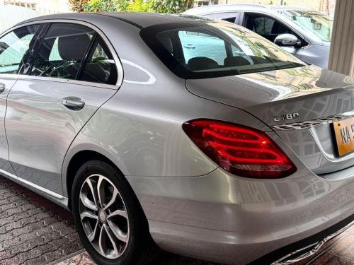 Mercedes-Benz C180 in Mauritius
