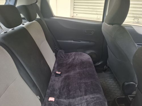 Toyota Yaris 1.3 Manual in Mauritius