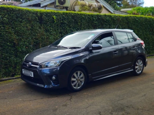 Used Toyota Yaris G for sale in Curepipe