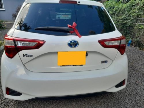 Toyota Vitz in Mauritius