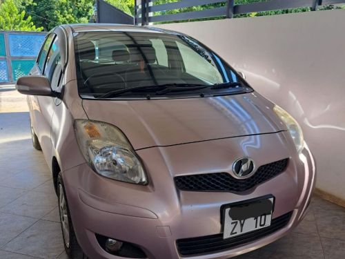 Toyota Vitz in Mauritius
