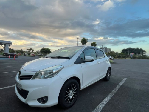 Used Toyota Vitz for sale in Triolet