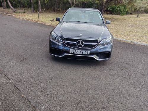 Mercedes-Benz E250 2.0  in Mauritius