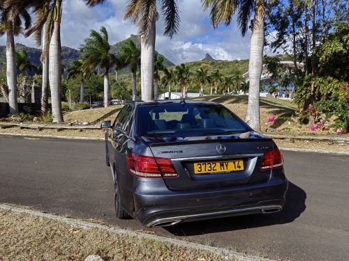 Mercedes-Benz E250 2.0  in Mauritius