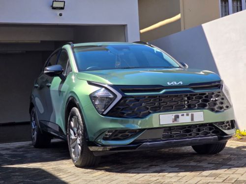 Kia Sportage GT Line Hybrid SX Pack in Mauritius