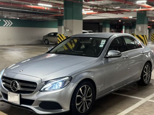 Pre-owned Mercedes-Benz C180 Avant Garde for sale in 