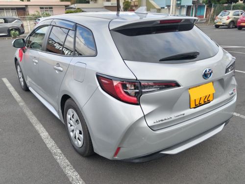 Toyota COROLLA TOURING 1.8 HYBRID in Mauritius