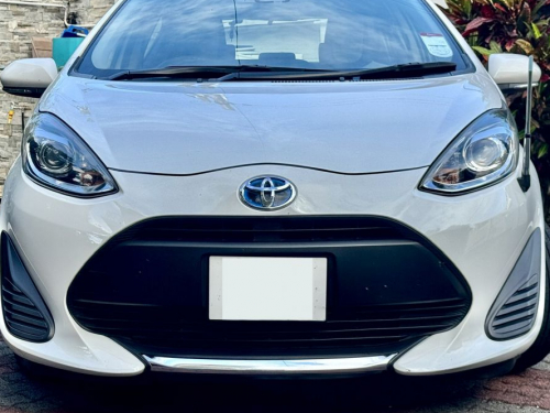 Used Toyota Aqua Hybrid for sale in Rose Hill