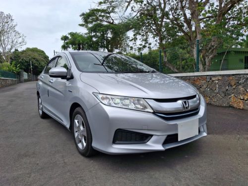 Honda Grace EX in Mauritius